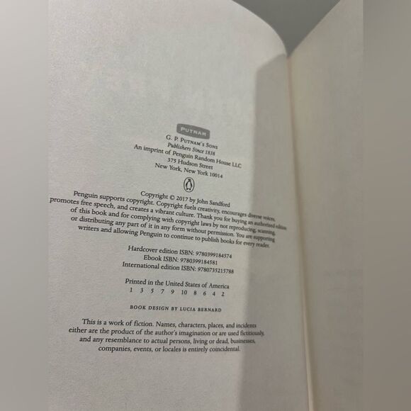 Golden Prey by John Sanford Hardback Book - Picture 4 of 8